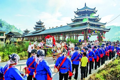 绿水摇波 一曲廊桥吟梦调